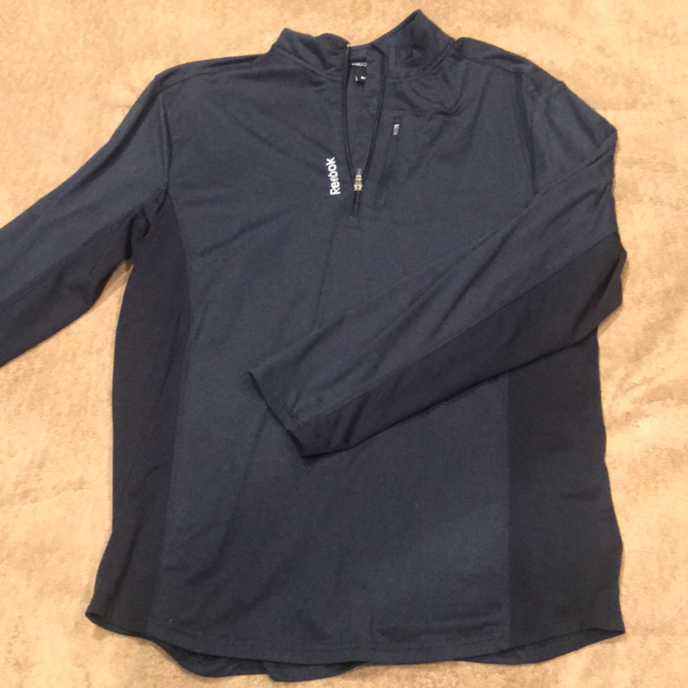 Reebok Large Pullover workout quarter zip jacket
